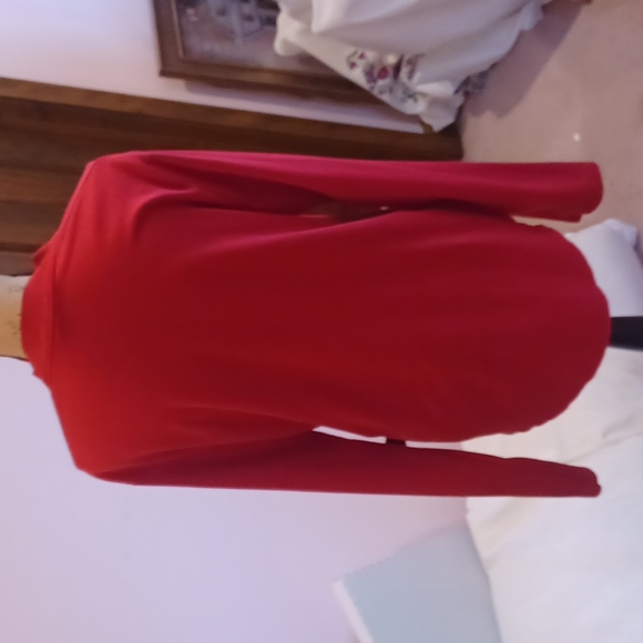 BMW MOTORCYCLES Ladies Red long sleeve mock neck high-low top VGUC SIZE XL - Picture 3 of 7
